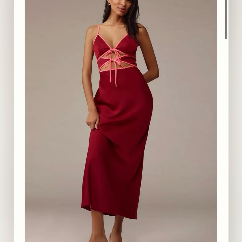 MISHA RAMIRA V-NECK CUTOUT MIDI DRESS